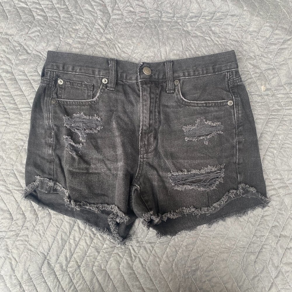 American Eagle Hi-Rise Festival Midi Black Distressed Shorts